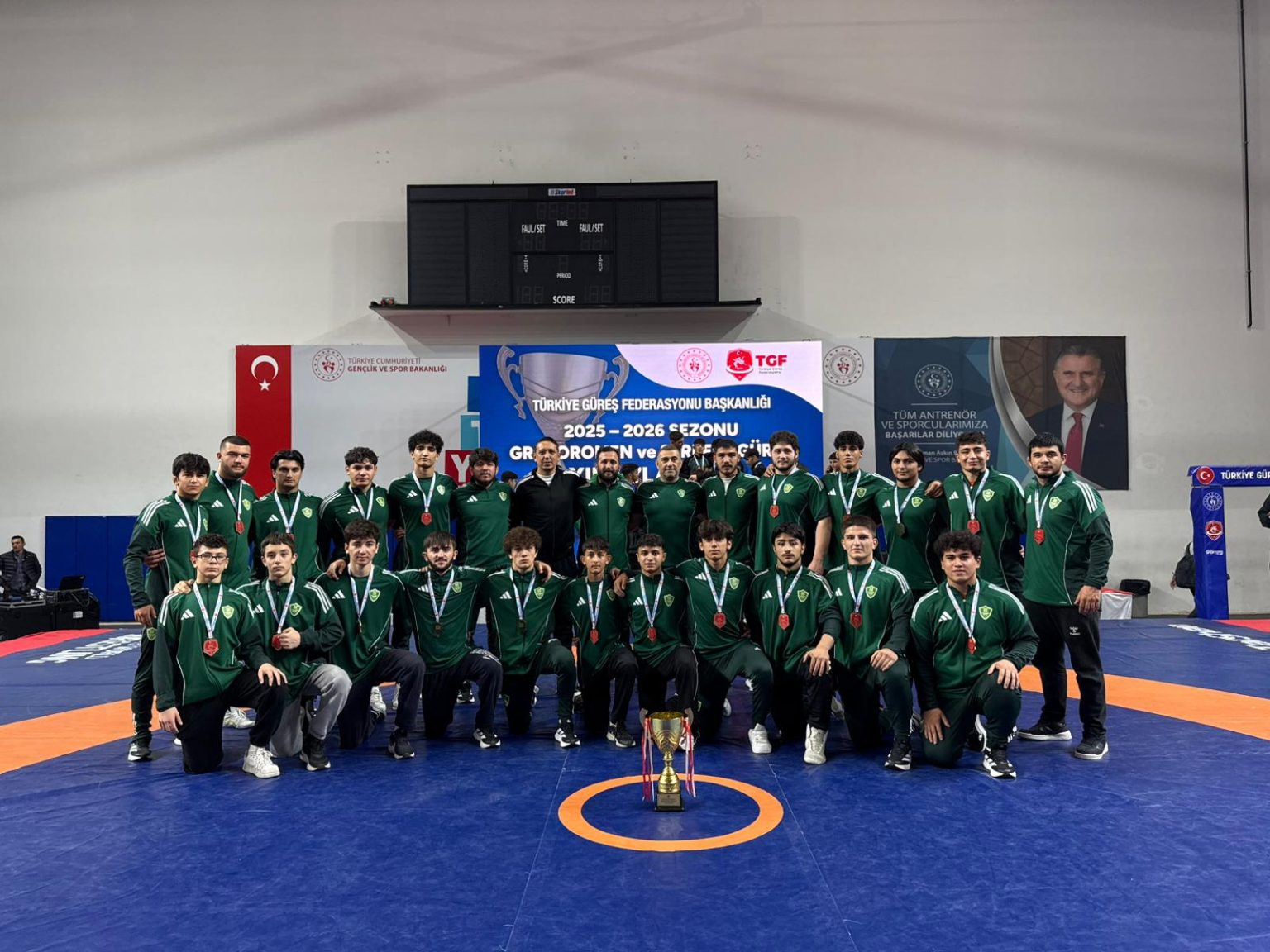 2025-2026 Grekoromen Güreş Yıldızlar Ligi Müsabakaları, Ankara Taha Akgül Spor Salonu’nda tamamlandı.