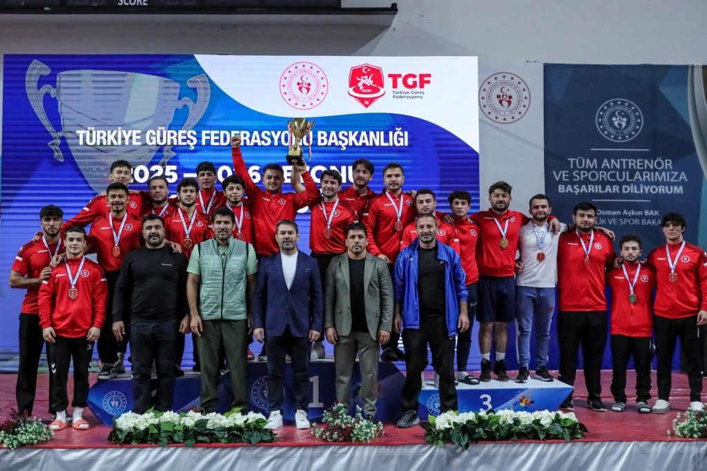 2025-2026 sezonu Büyükler Grekoromen Güreş 2. Lig müsabakaları, Ankara Keçiören Taha Akgül Spor Salonu’nda sona erdi.