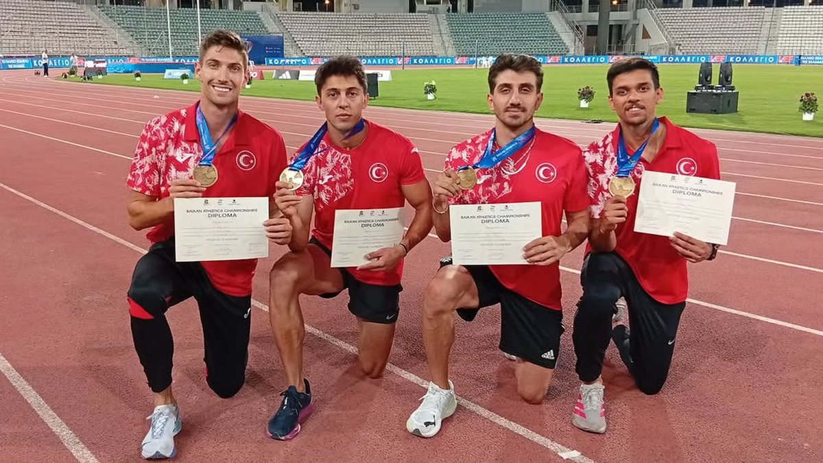 🥇4x400 Erkek Bayrak Takım, 3:03.04 (Şampiyona Rekoru)