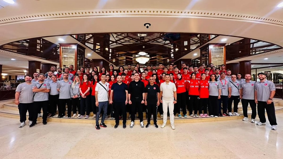 🇹🇷Federasyon Başkanımız Bahri Tanrıkulu, Altay Taekwondo Şampiyonası öncesinde milli takımımız ile b...