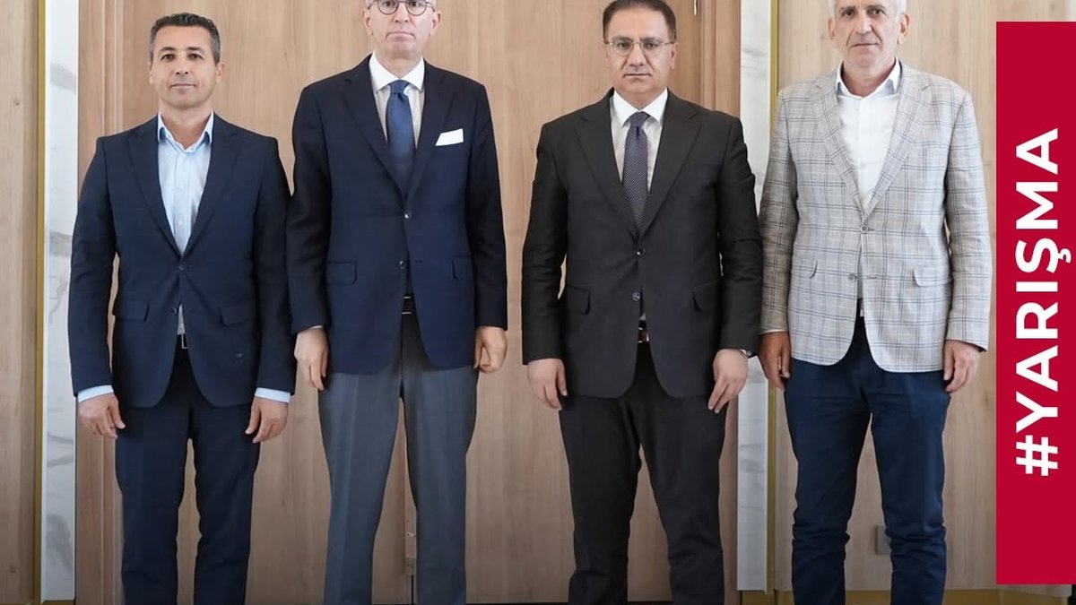 İstanbul Valiliği tarafından düzenlenen Okullar Arası Artistik Cimnastik Yarışması İstanbul Sancakte...