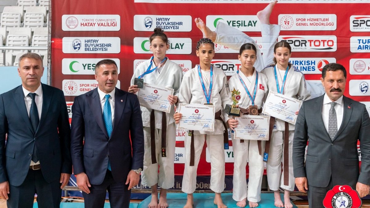 YEŞİLAY YILDIZLAR TÜRKİYE JUDO ŞAMPİYONASI’NDA İLK GÜN DERECELERİ BELLİ OLDU
